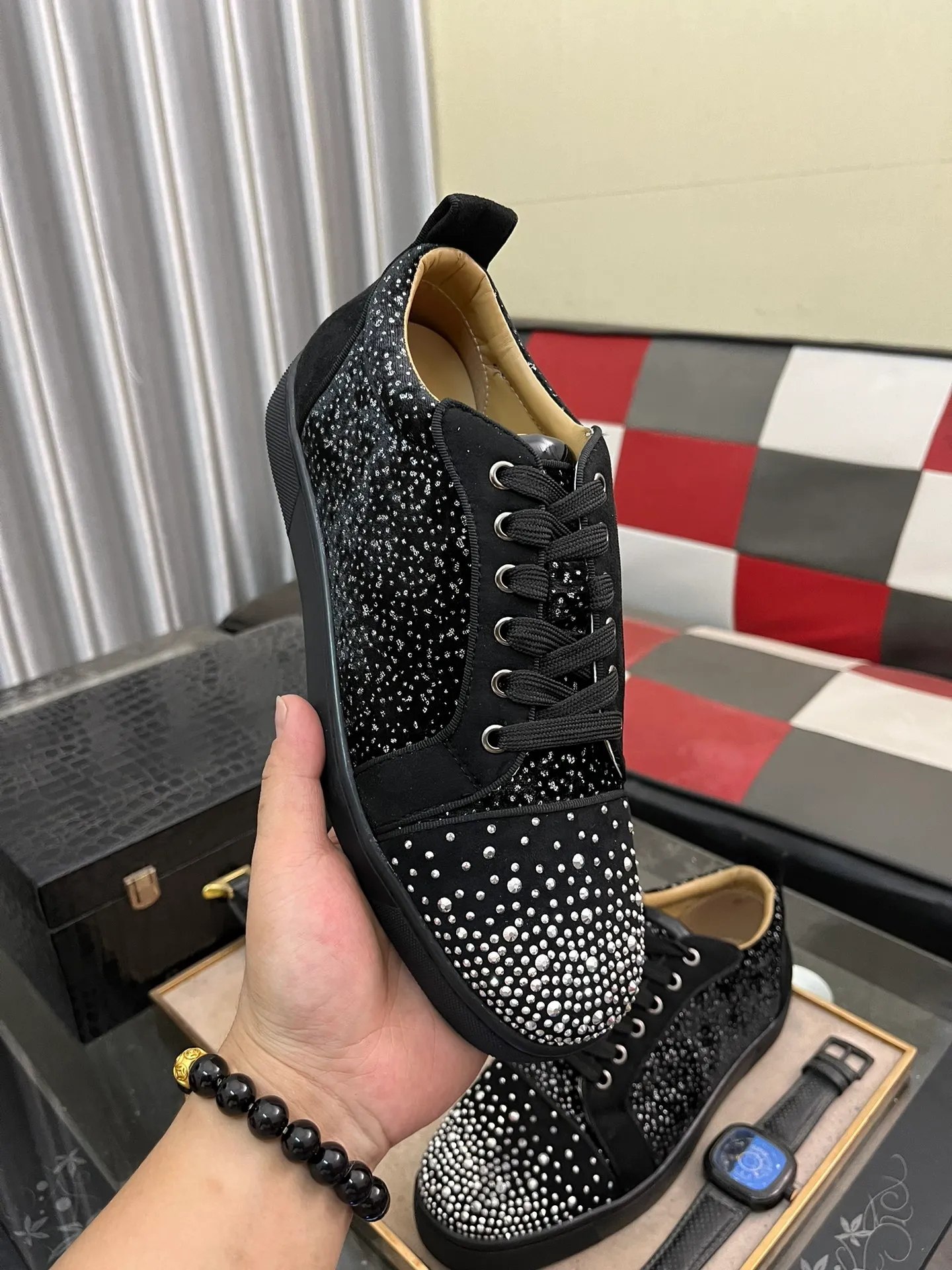 Men's men's shoes💰458⌚️⌚️christian louboutin (CL red sole shoes) counter hot diamond series, casual sneakers📢 📢 📢 Exclusive hot style release🎈🎈💪Movable latex feet👻Finished outsole line [Deyi] Global supply😝 [Top version]: Original imported cowhide upper, top original leather lining, original open-molded TPU outsole, original 1:1 detail processing, original shoe last, large number of ready-made code numbers: 38-44